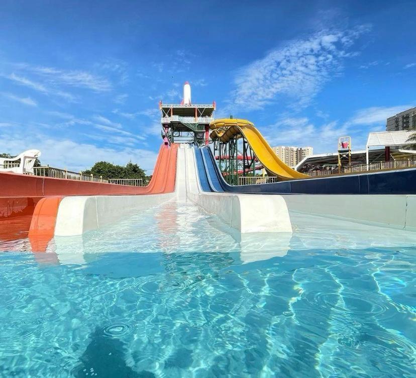 Spazzio Diroma Com Acesso Ao Acqua Park - Temporada Cn Adriele Caldas Novas Extérieur photo